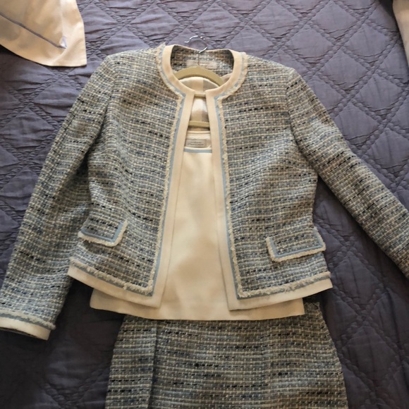 Tahari Jackets & Blazers - Tahari light blue suit